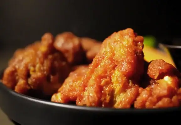 89 cent WINGS! image